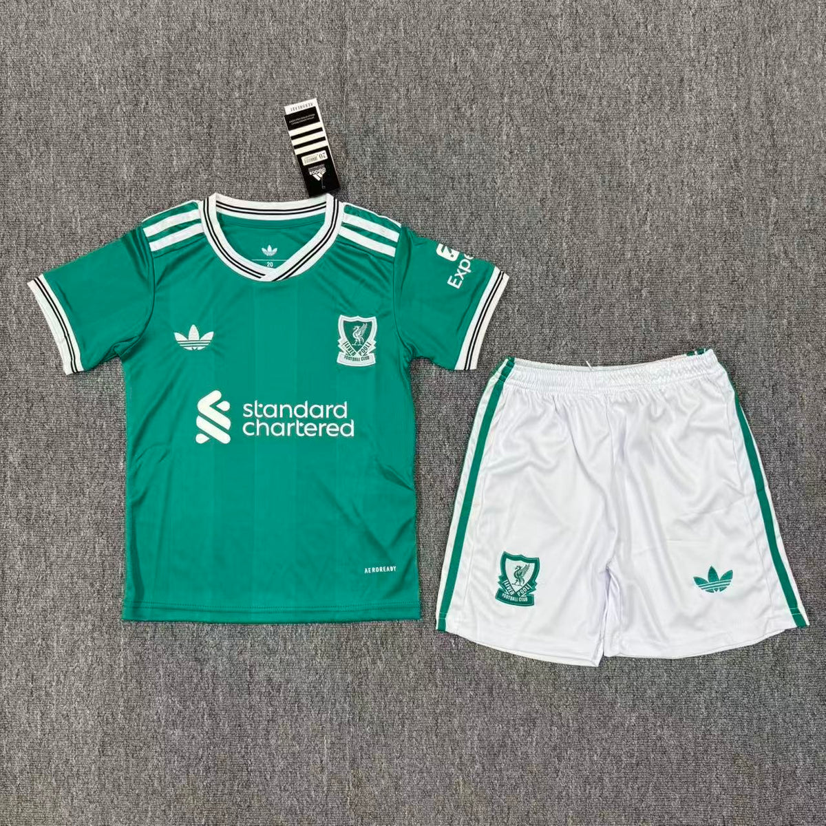 25/26 Ensemble Enfant  Liverpool  Extérieur