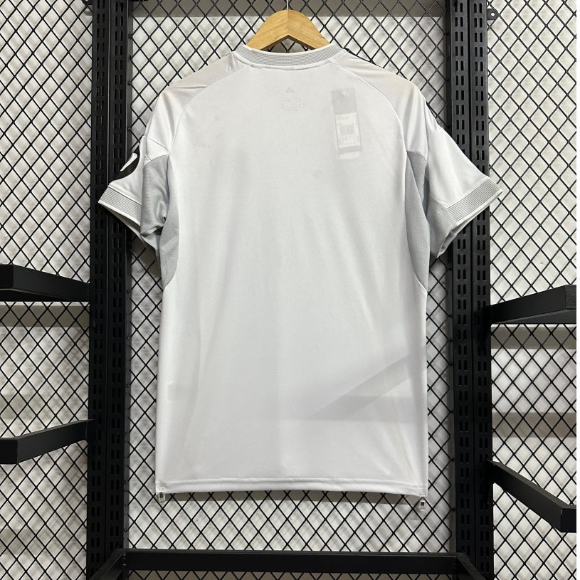 Maillot 25/26 Real Madrid Domicile