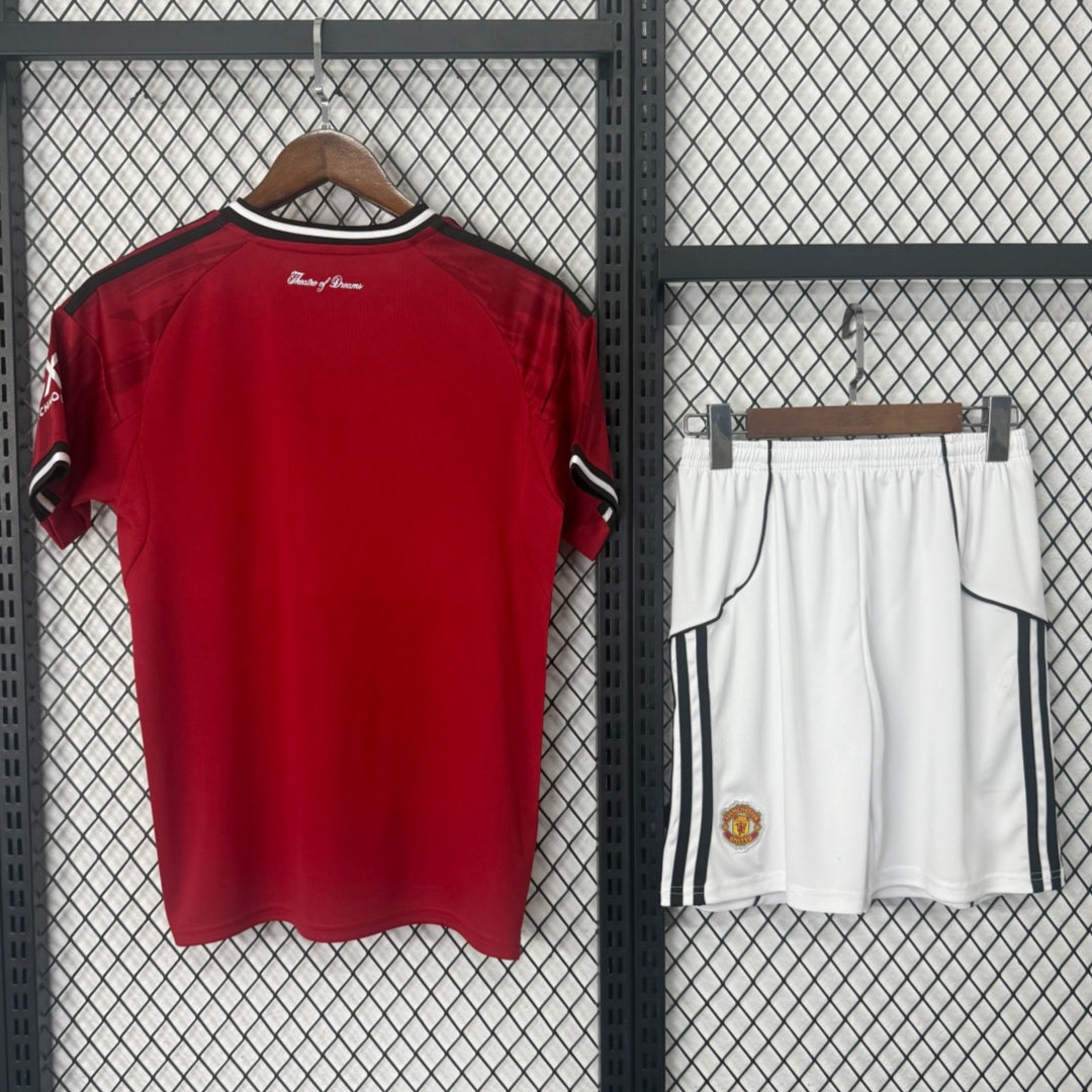 Ensemble 25/26 Manchester United Domicile Adult
