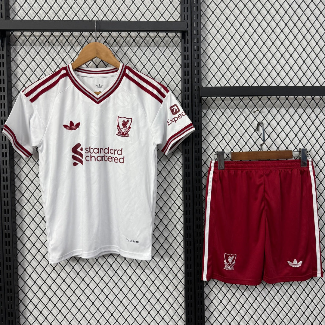 26/27 Ensemble Enfant  Liverpool Extérieur